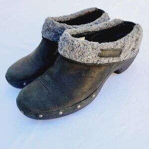 Merrell Women's Black Luxe Knit Clog - size 6